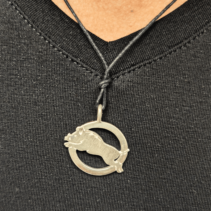 Pendentif - Sanglier APER dans son cercle